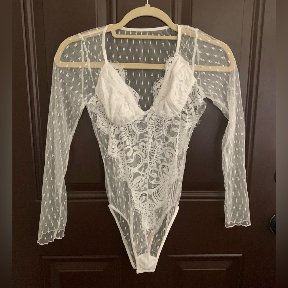 Lace bodysuit